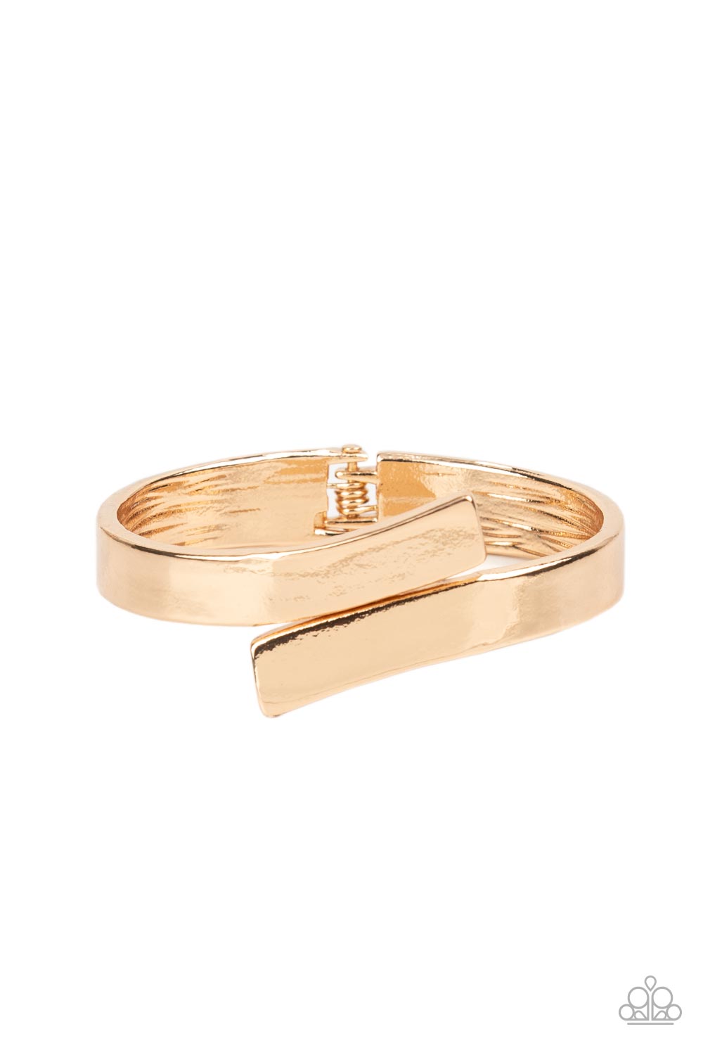 Paparazzi Accessories: Dare to Flare - Gold Bracelet