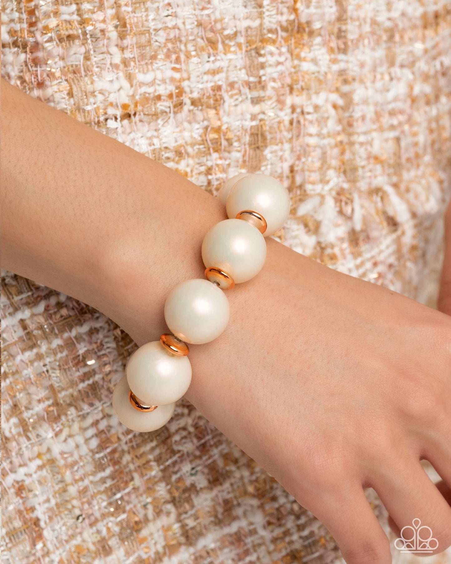 Paparazzi Accessories: Pearl Platoon - Complete Look Pearl Set
