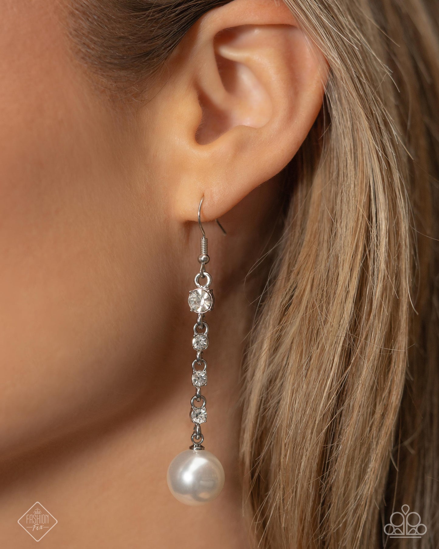 Paparazzi Accessories: Fiercely 5th Avenue - Complete Trend Blend April Fashion Fix 25