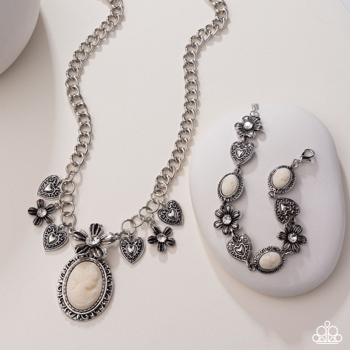 Paparazzi Accessories: Continuous Chronicle - Complete Look White Necklace