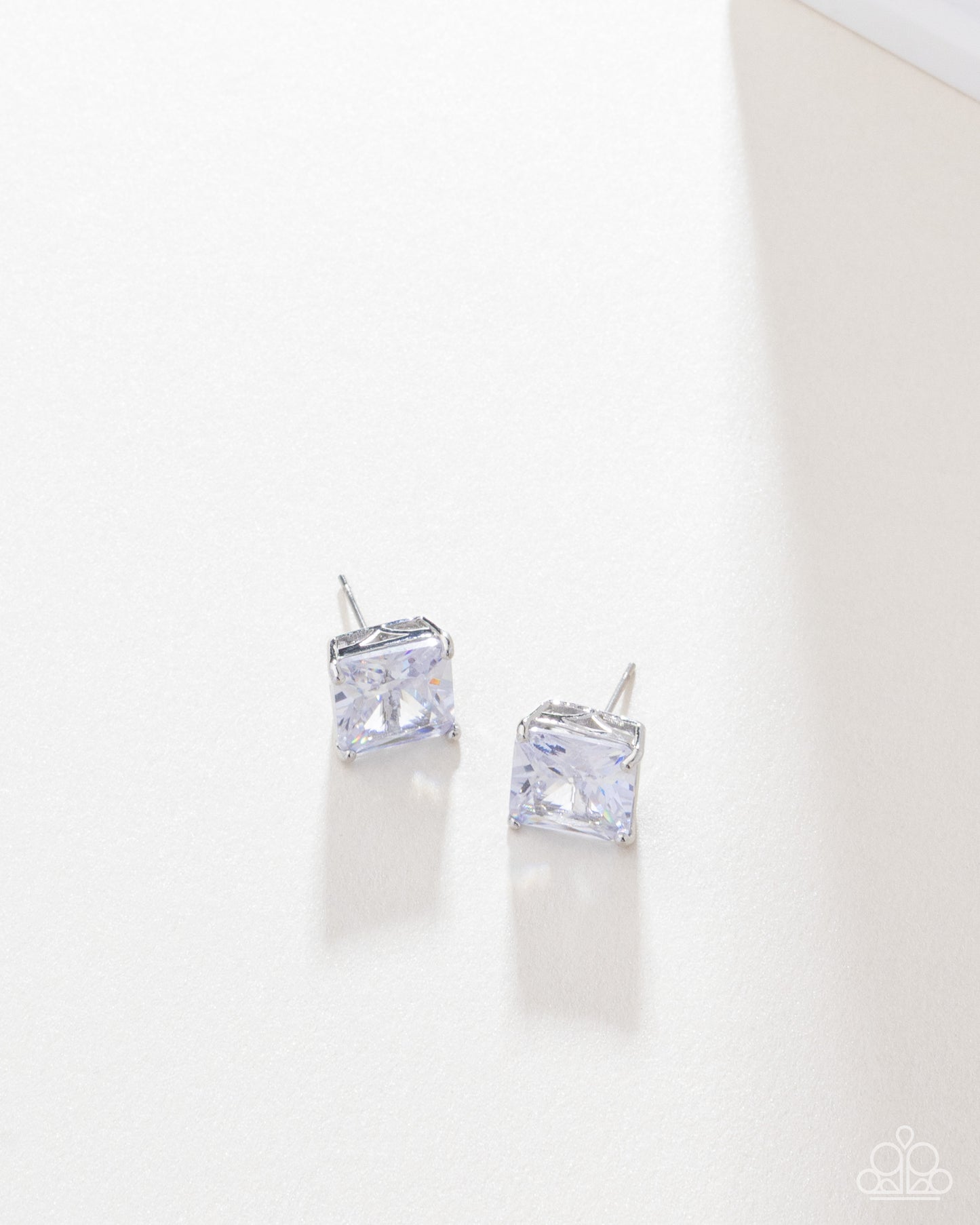 Paparazzi Accessories: GLOW Time - White Earrings