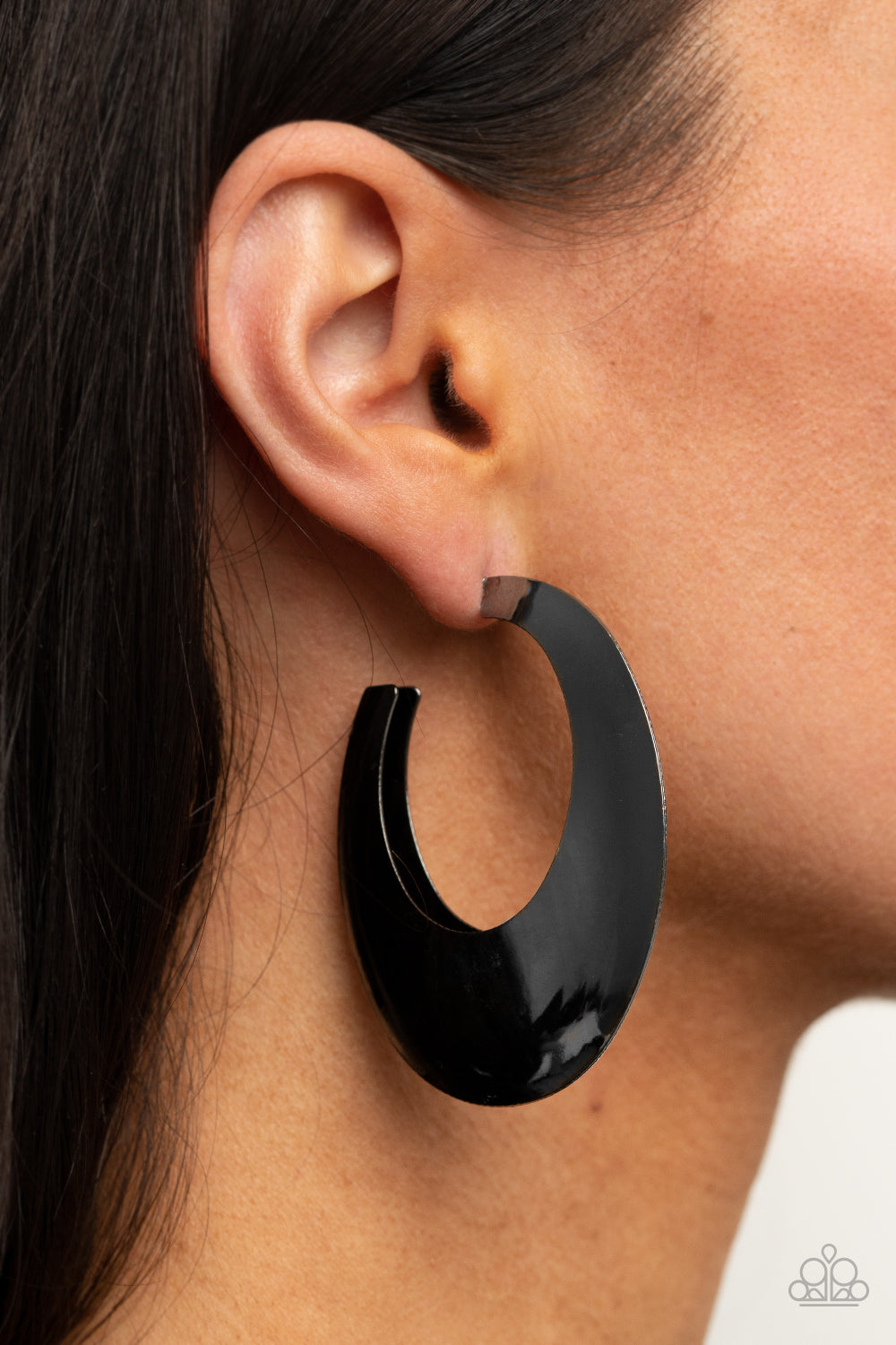Paparazzi Accessories: Going OVAL-board - Black Earrings