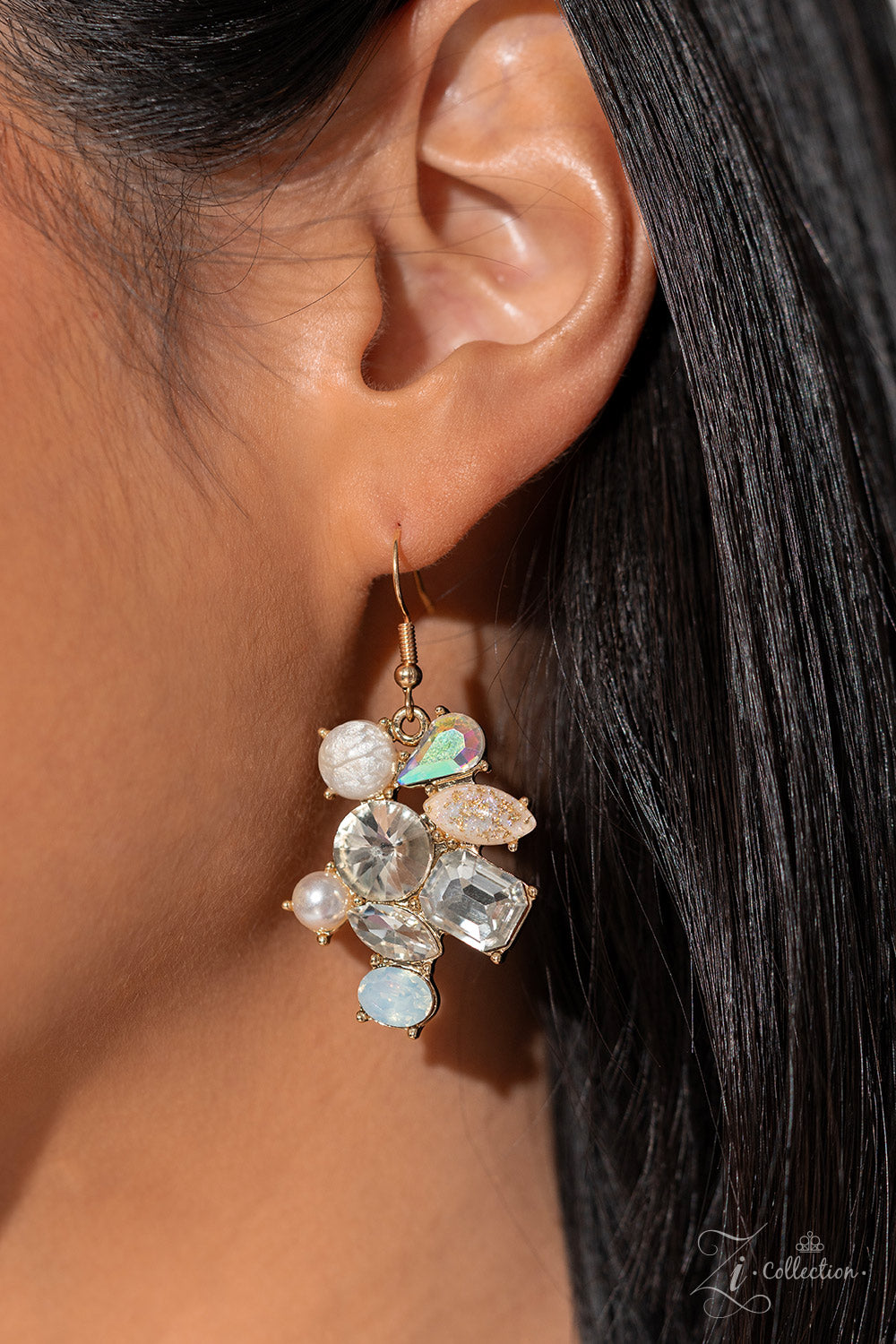 Paparazzi Accessories: Enchanting - Gold Zi Collection Necklace