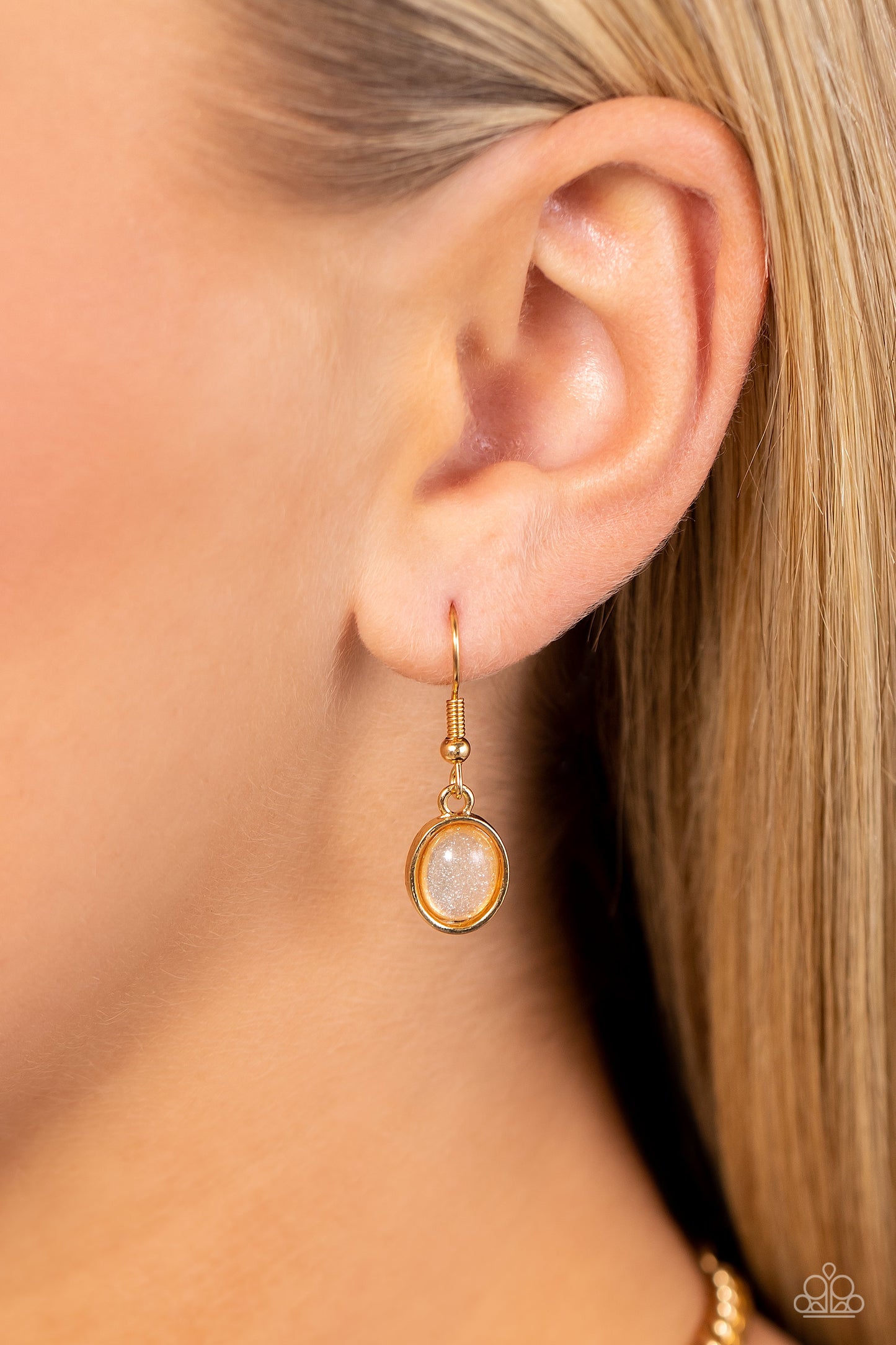 Paparazzi Accessories: Abstract Adornment - Gold Necklace
