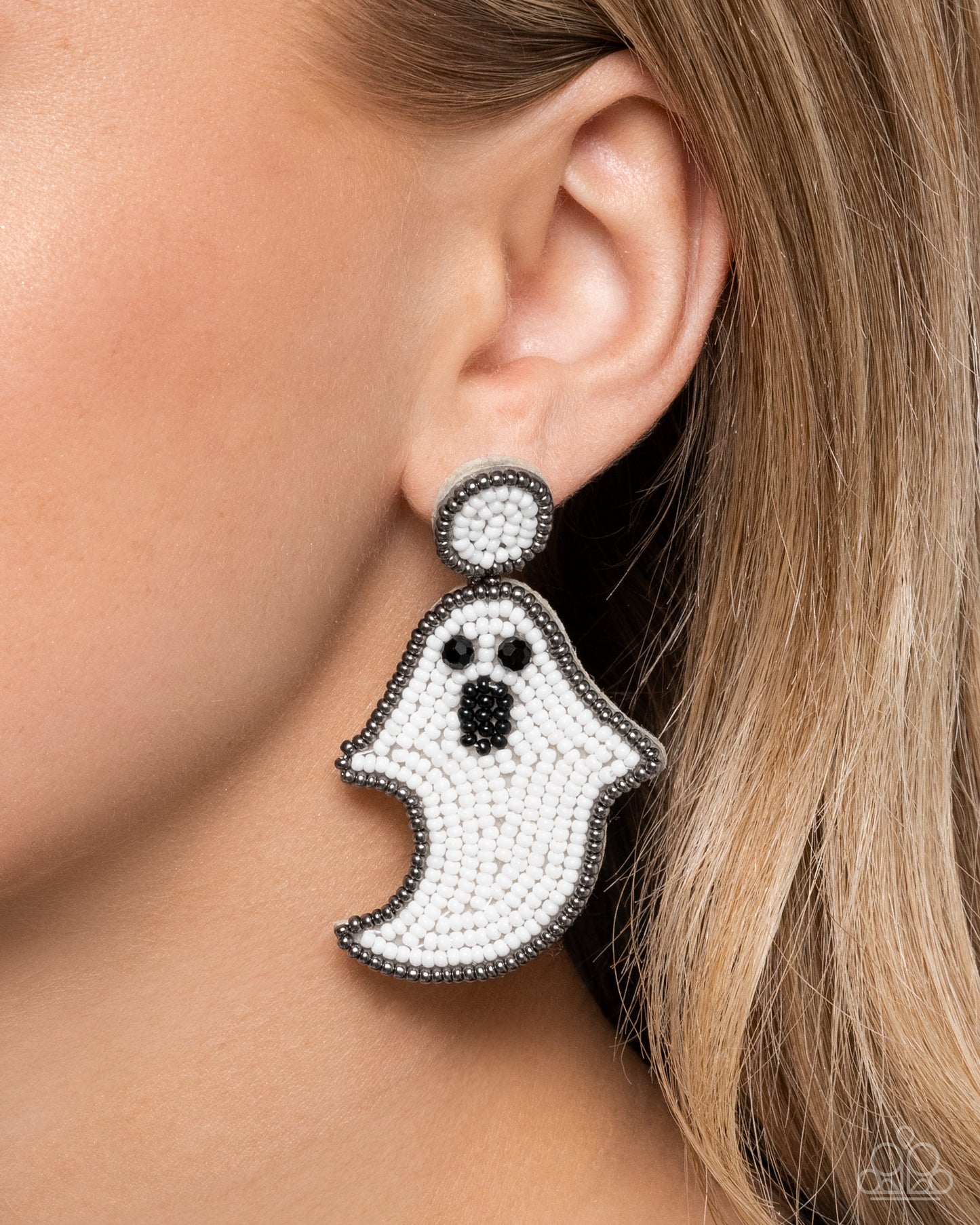 Paparazzi Accessories: Ghost Story - White Earrings