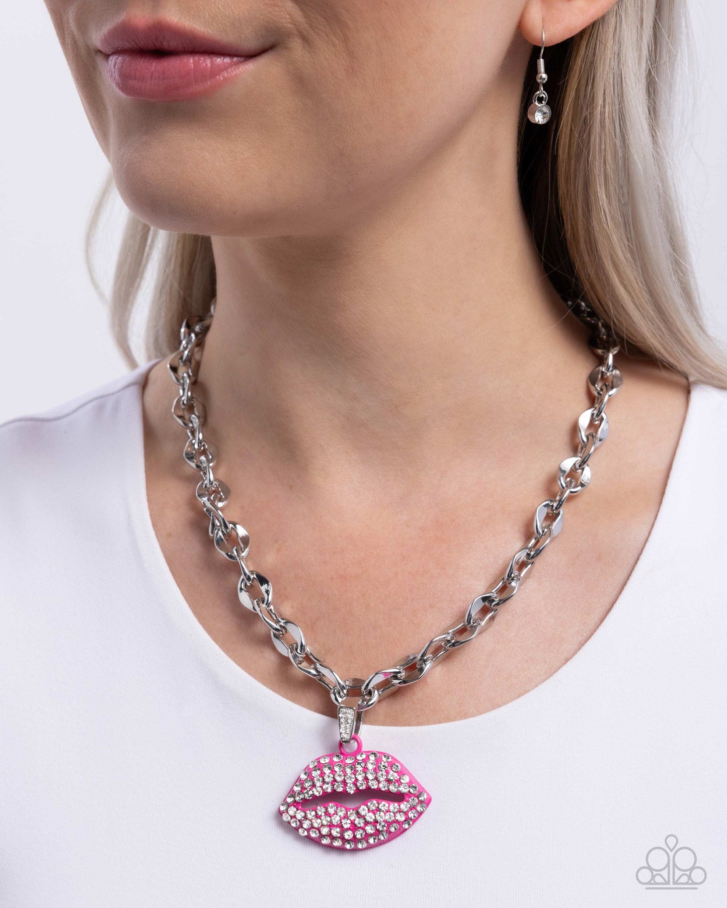 Paparazzi Accessories: Keepsake Kisser - Pink Necklace