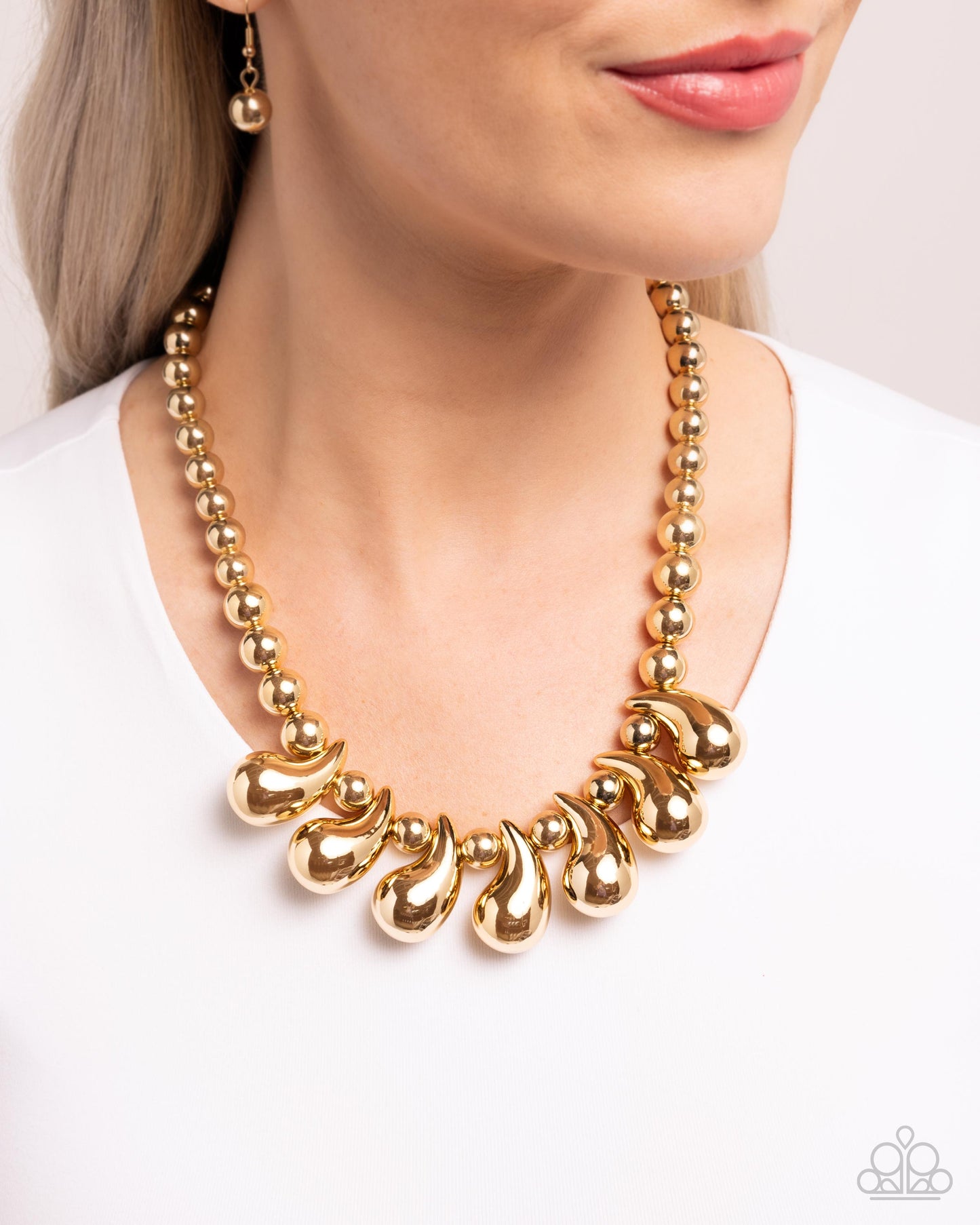 Paparazzi Accessories: Raindrop Rebel - Gold Necklace