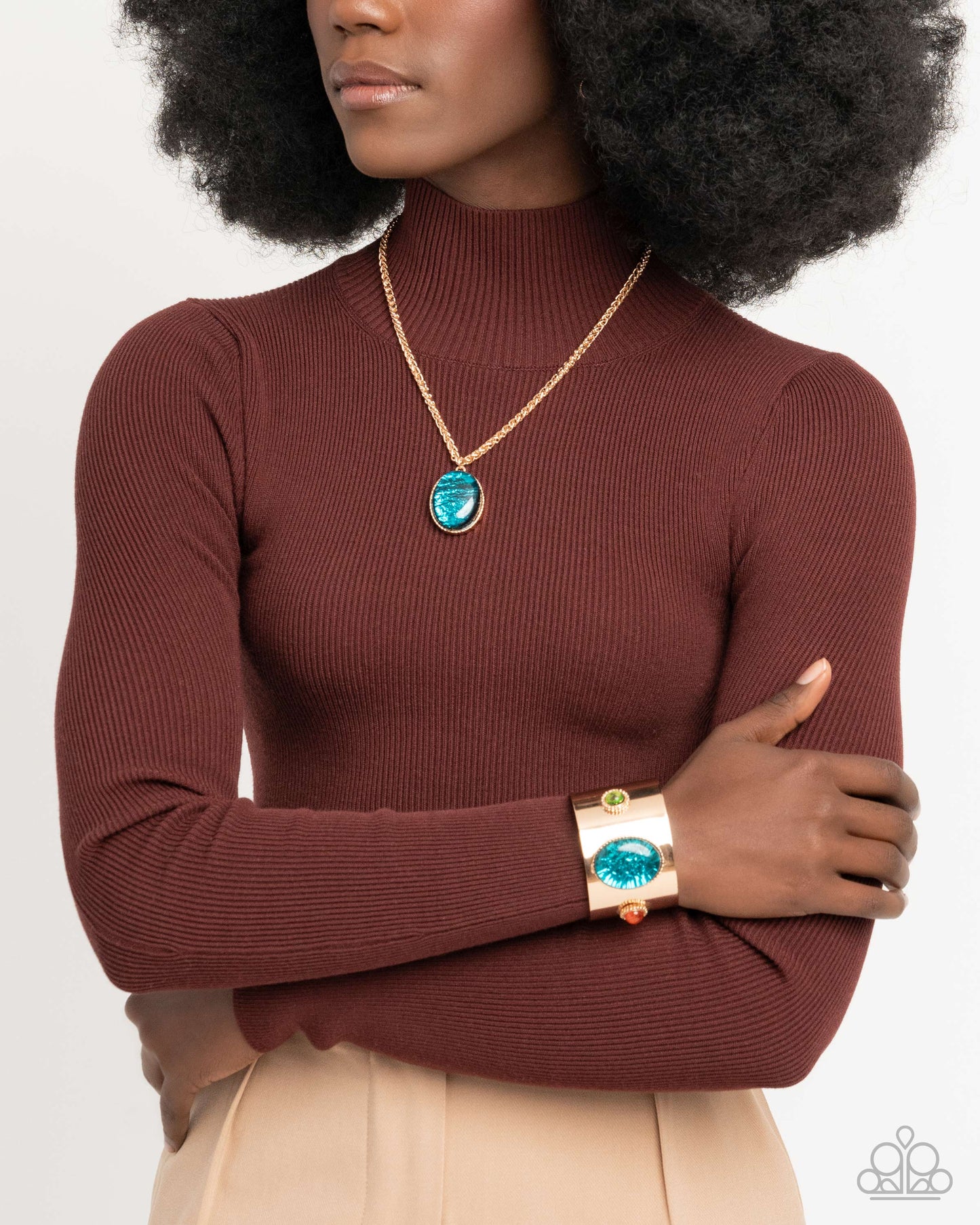 Paparazzi Accessories: Rule the Light - Complete Look Gold