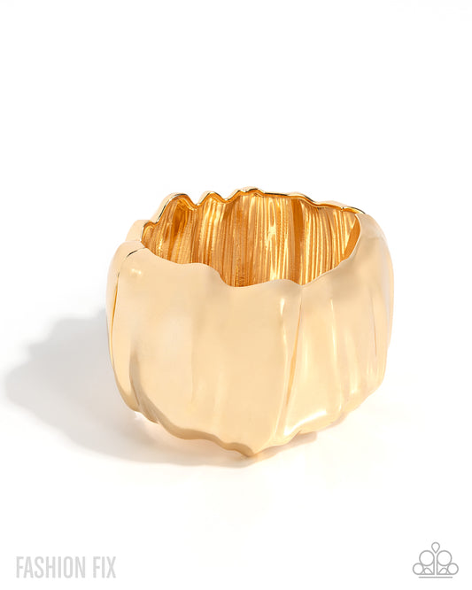 Paparazzi Accessories: Metro Mural - Gold Bracelet