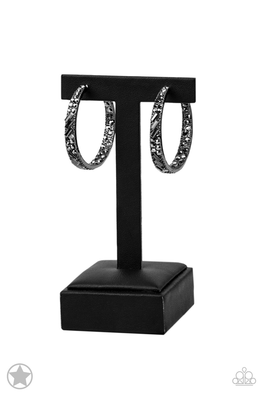 Paparazzi Accessories: GLITZY By Association - Black Earrings