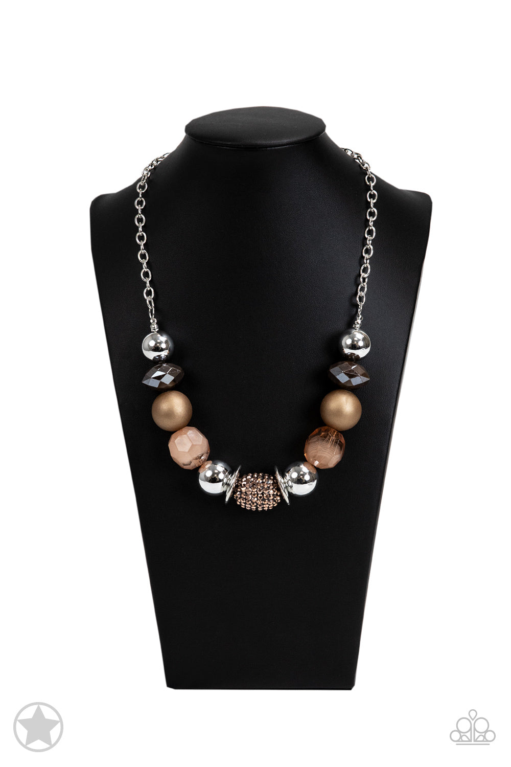 Paparazzi Accessories: A Warm Welcome Necklace