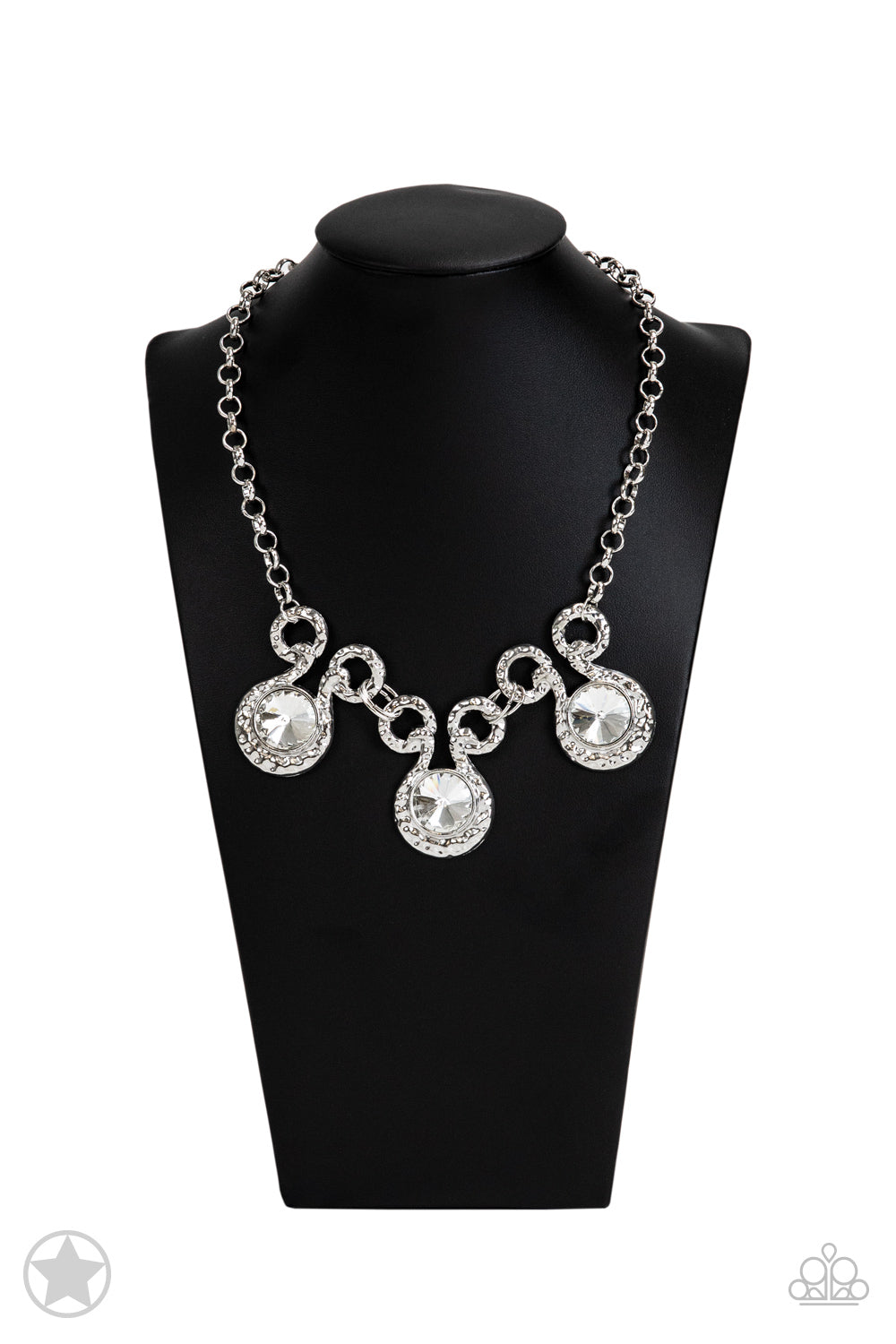 Paparazzi Accessories: Hypnotized - Silver Necklace