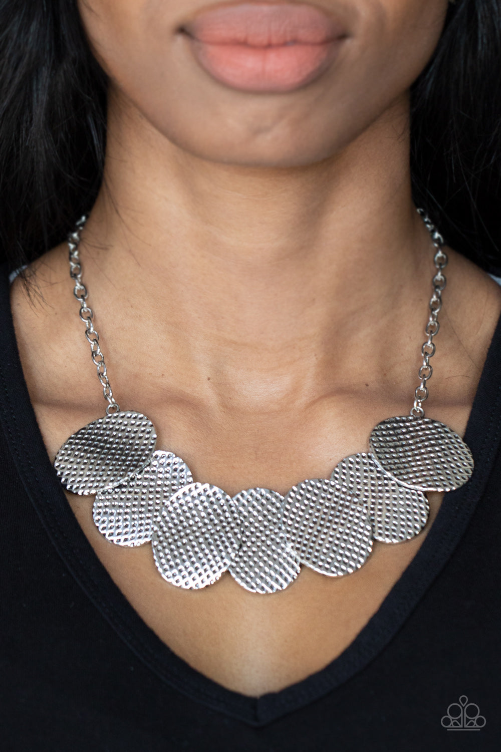 Paparazzi Accessories: Industrial Wave - Silver Necklace