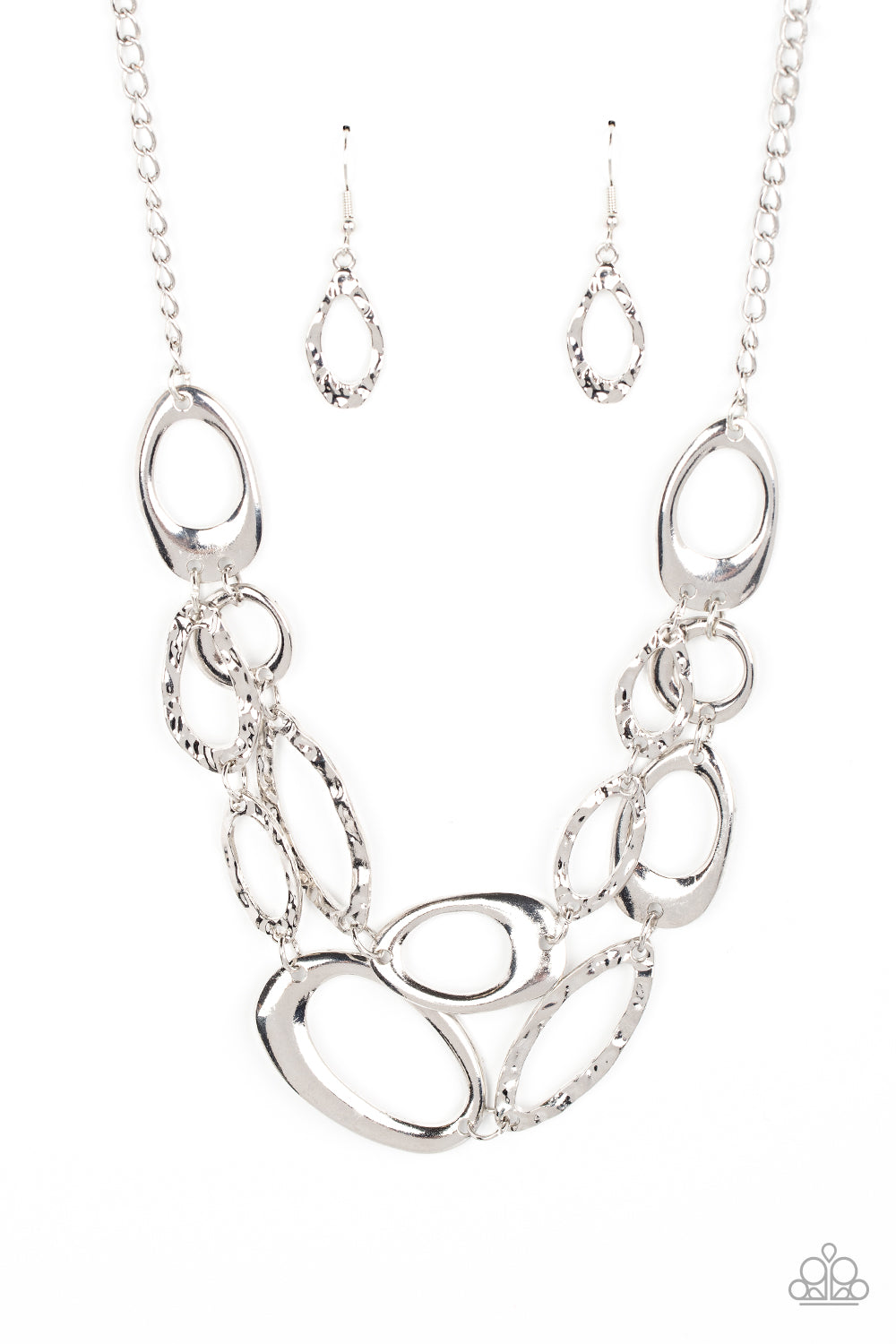 Paparazzi Accessories: Game OVAL - Silver Necklace