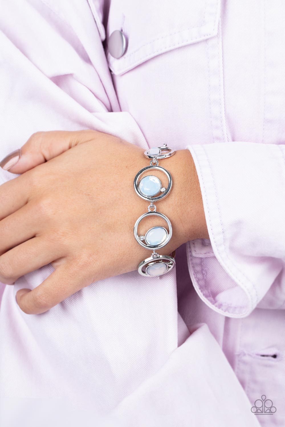 Paparazzi Accessories: Date Night Drama - White Bracelet