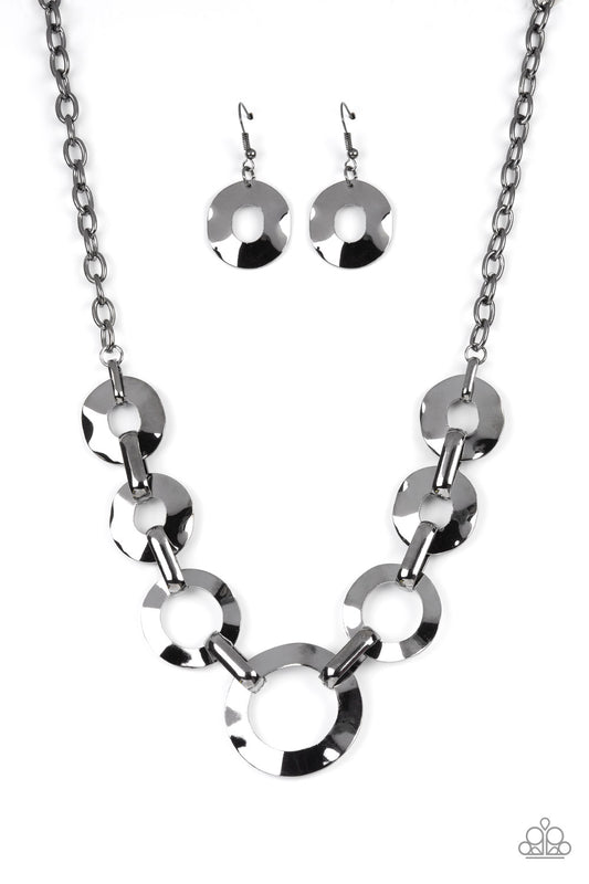 Paparazzi Accessories: Mechanical Masterpiece - Black Necklace