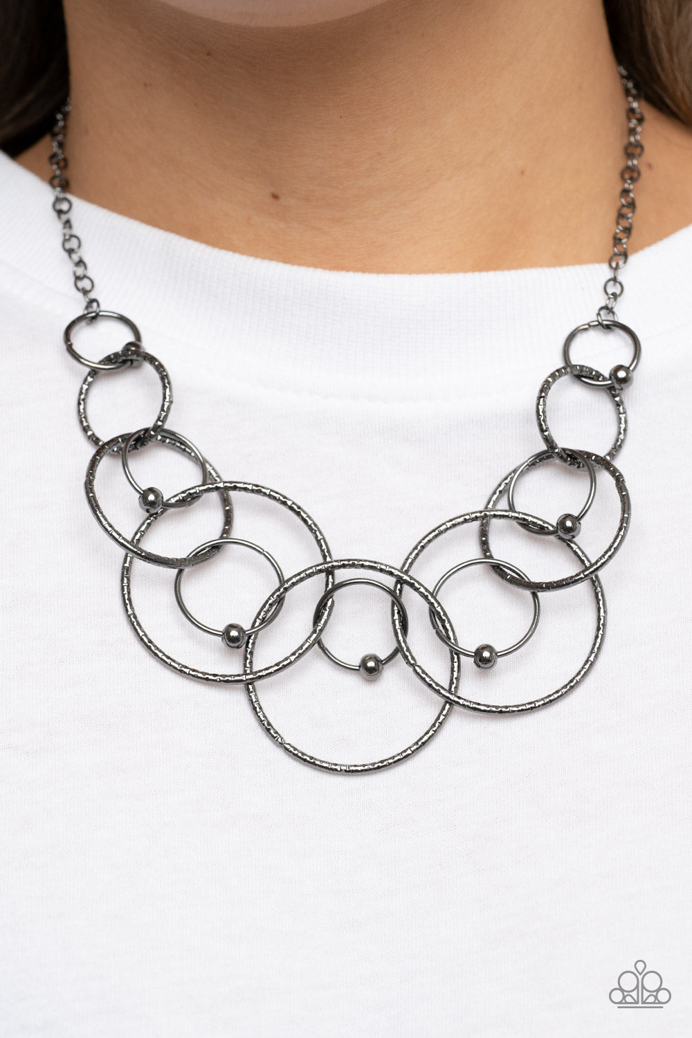 Paparazzi Accessories: Encircled in Elegance - Black Necklace