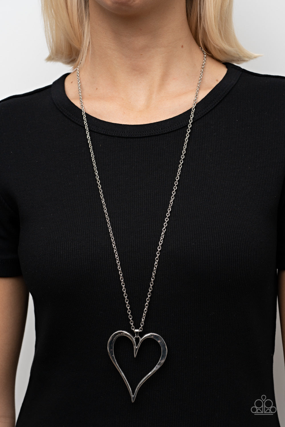 Paparazzi Accessories: Hopelessly In Love - Silver Necklace