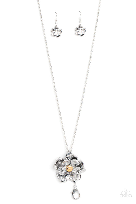 Paparazzi Accessories: Homegrown Glamour - Silver Necklace