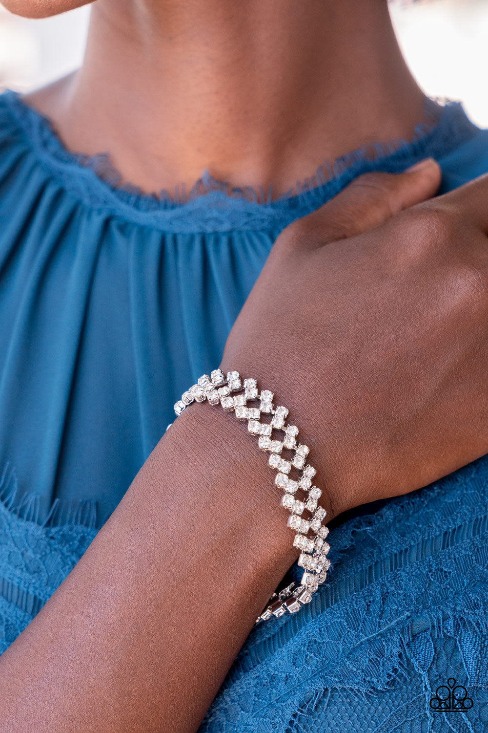 Paparazzi Accessories: Seize the Sizzle - White Bracelet