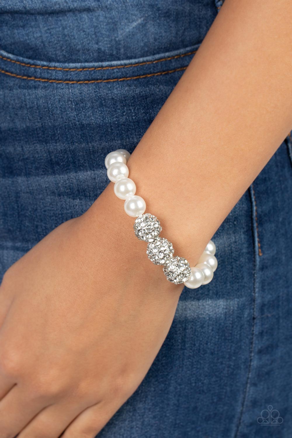 Paparazzi Accessories: Breathtaking Ball - White Bracelet