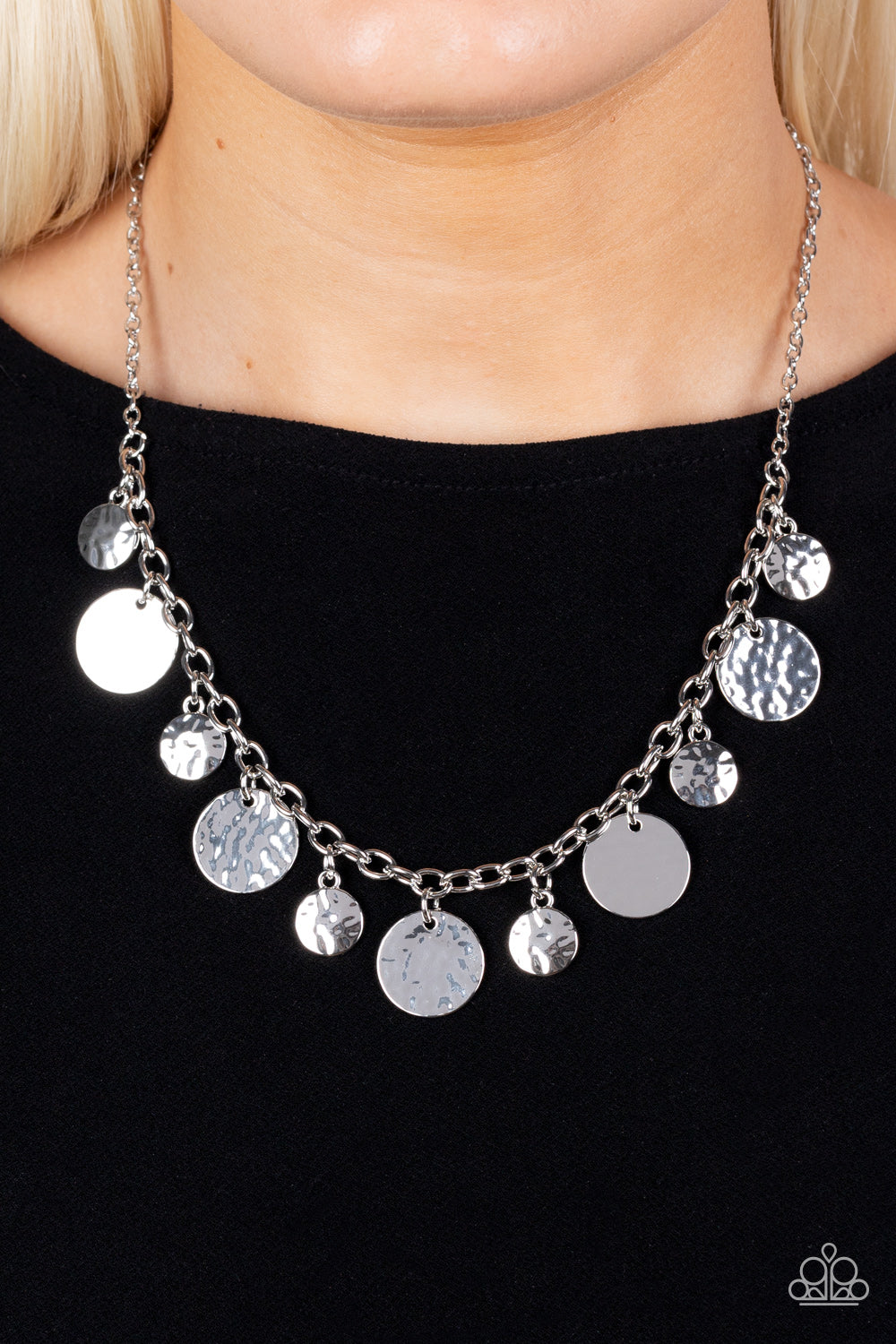 Paparazzi Accessories: Model Medallions - Silver Necklace