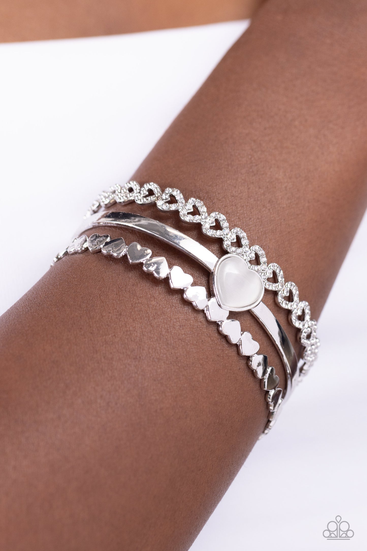 Paparazzi Accessories: You Win My Heart - White Bracelet