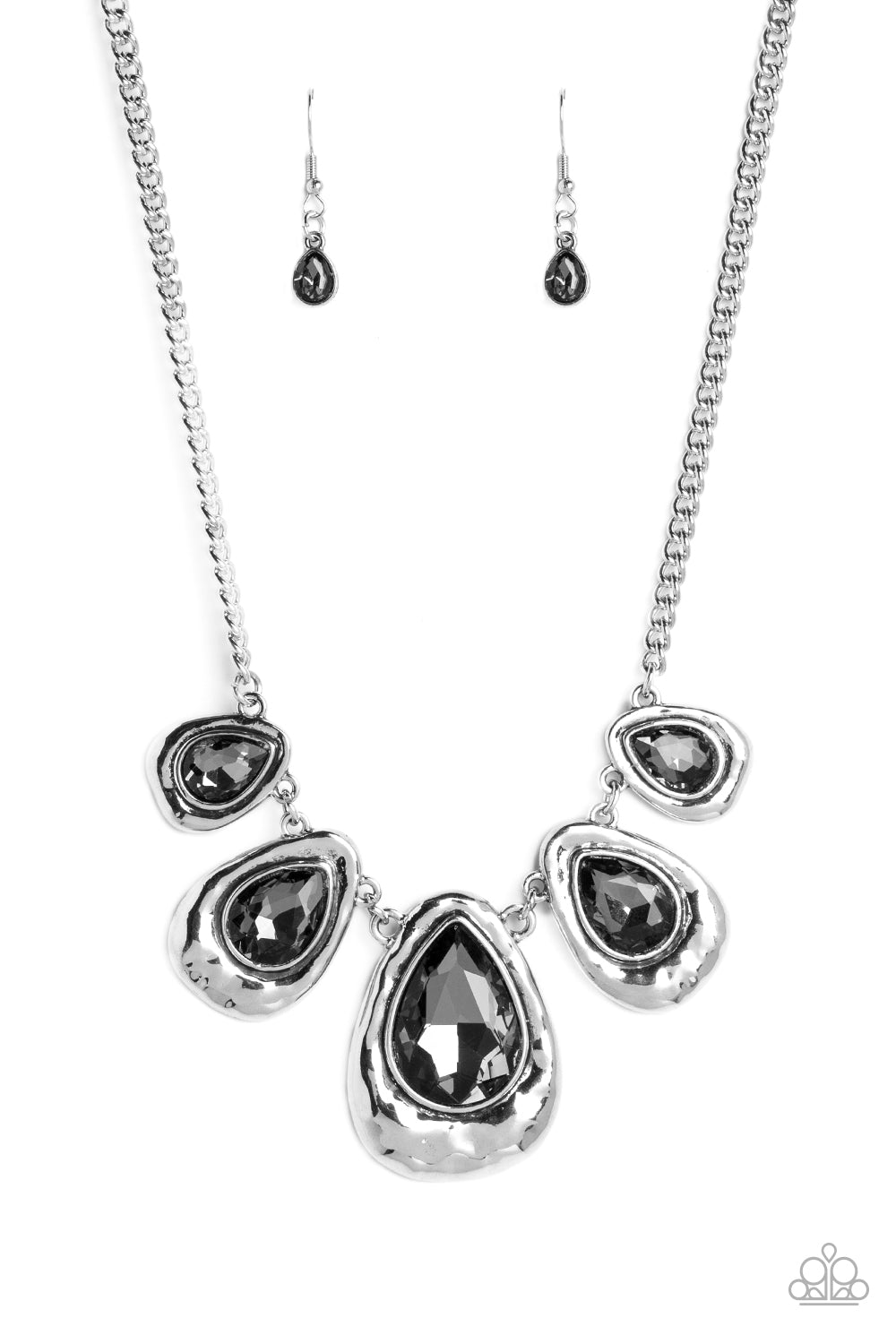 Paparazzi Accessories: Formally Forged - Silver Necklace