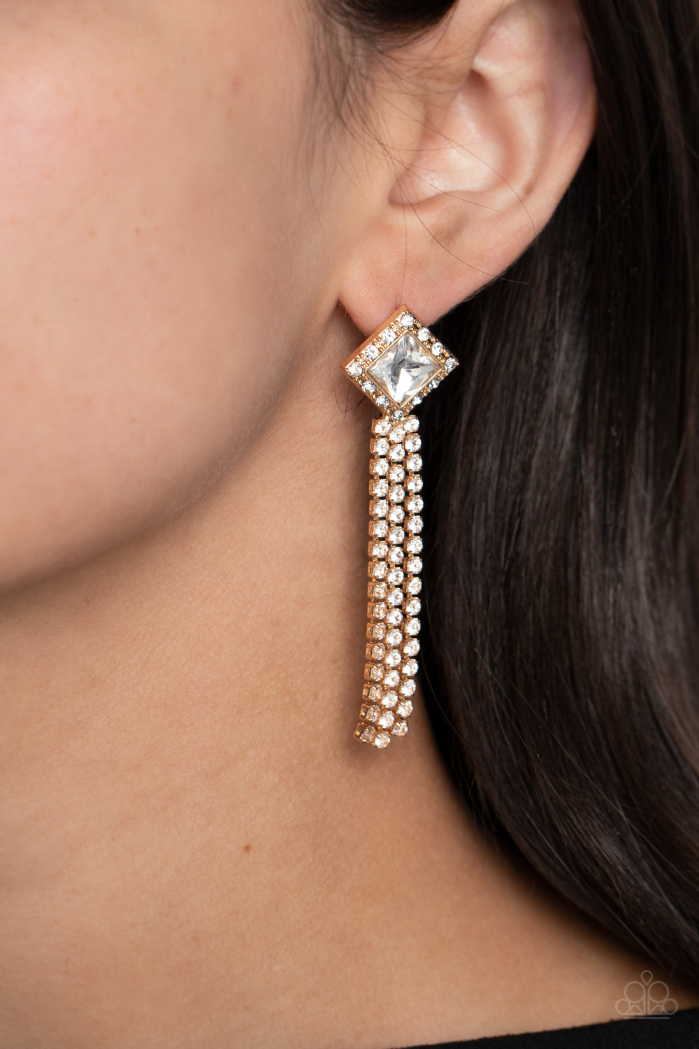 Paparazzi Accessories: Seasonal Sparkle - Gold Earrings