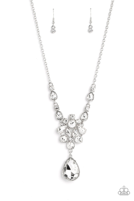 Paparazzi Accessories: TWINKLE of an Eye - White Necklace