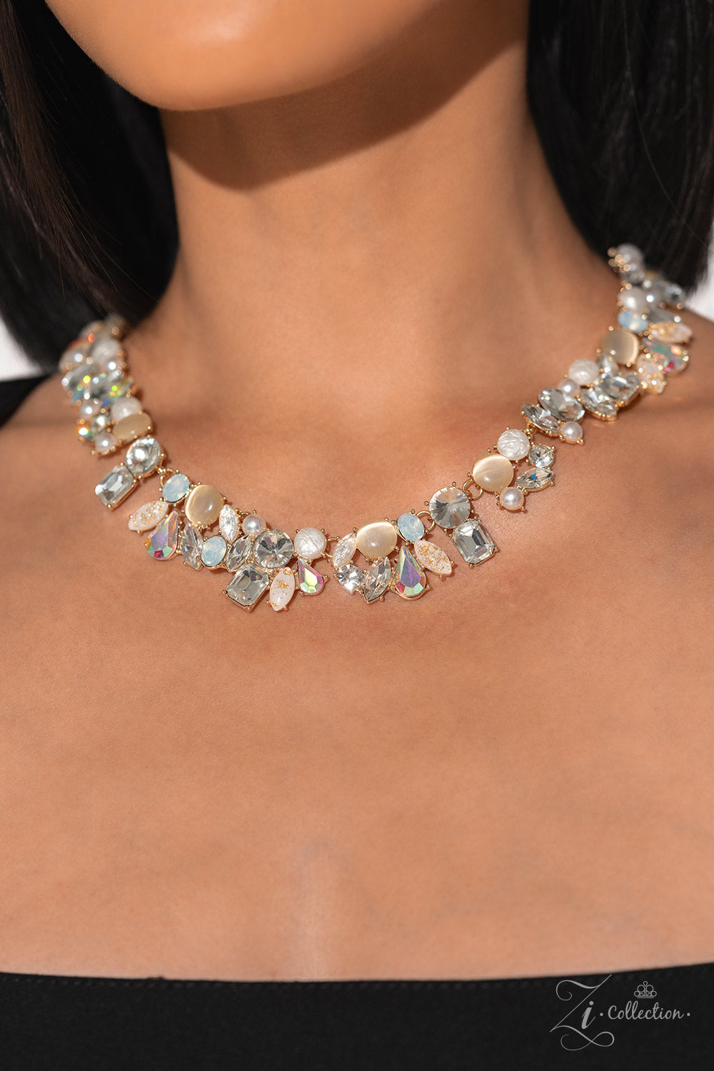 Paparazzi Accessories: Enchanting - Gold Zi Collection Necklace