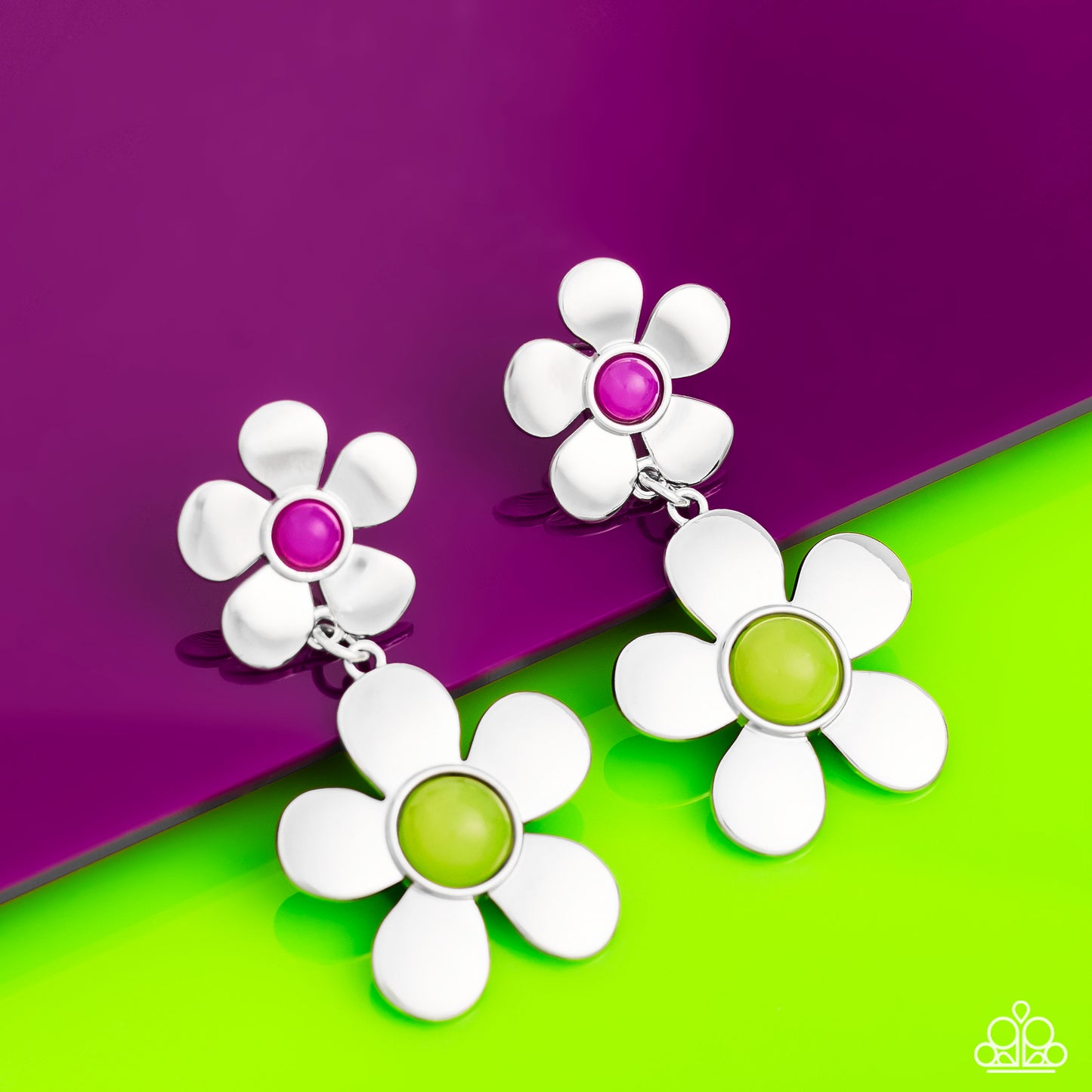 Paparazzi Accessories: Fashionable Florals - Green Earrings