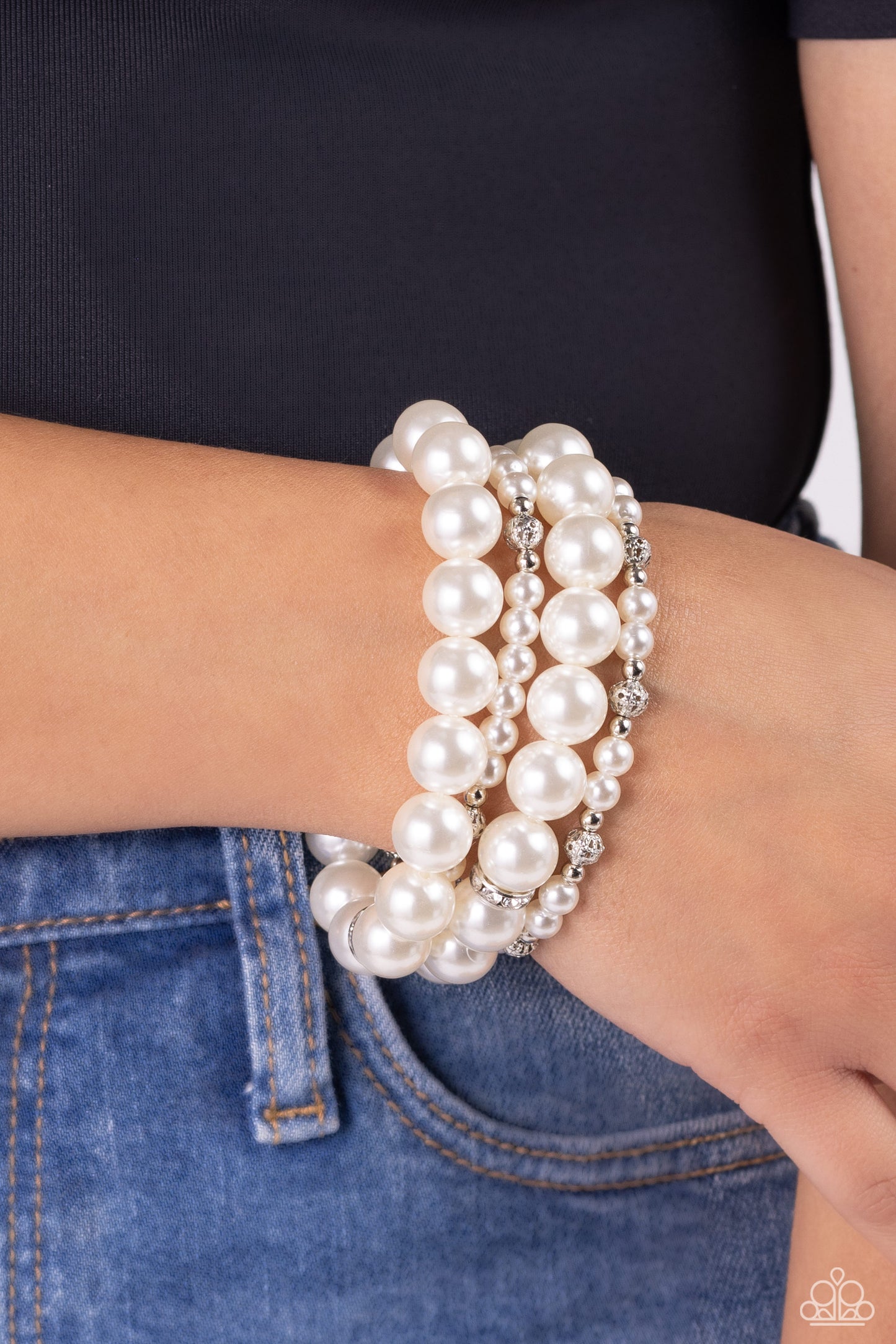 Paparazzi Accessories: Vastly Vintage - White Bracelet