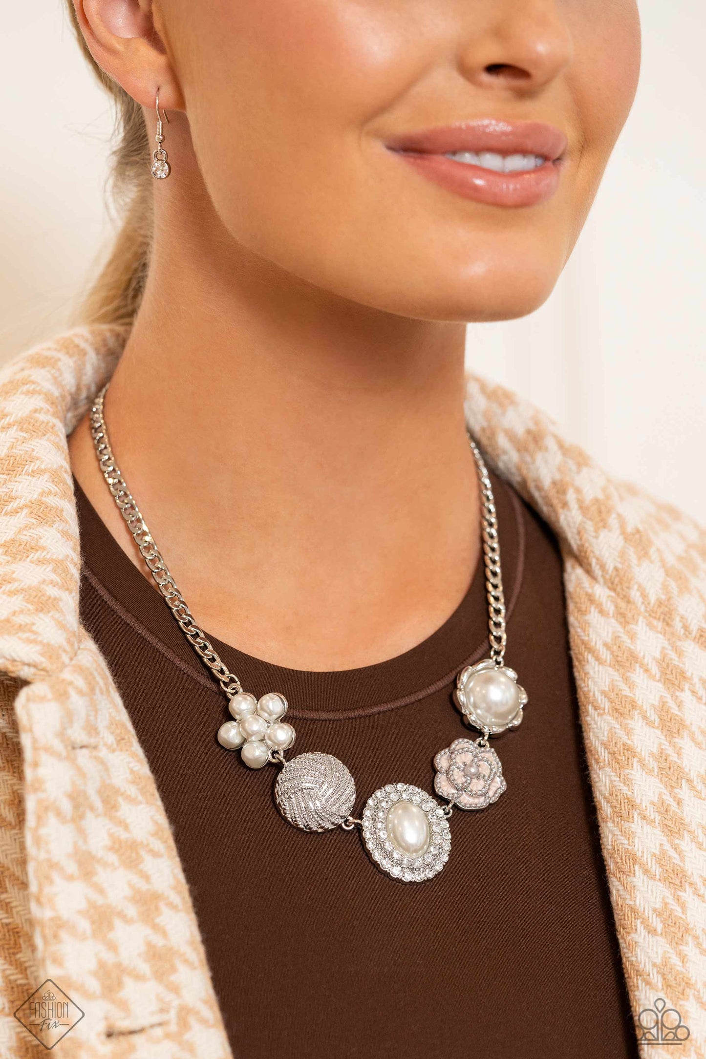 Paparazzi Accessories: Fiercely 5th Avenue - Complete Trend Blend January Fashion Fix