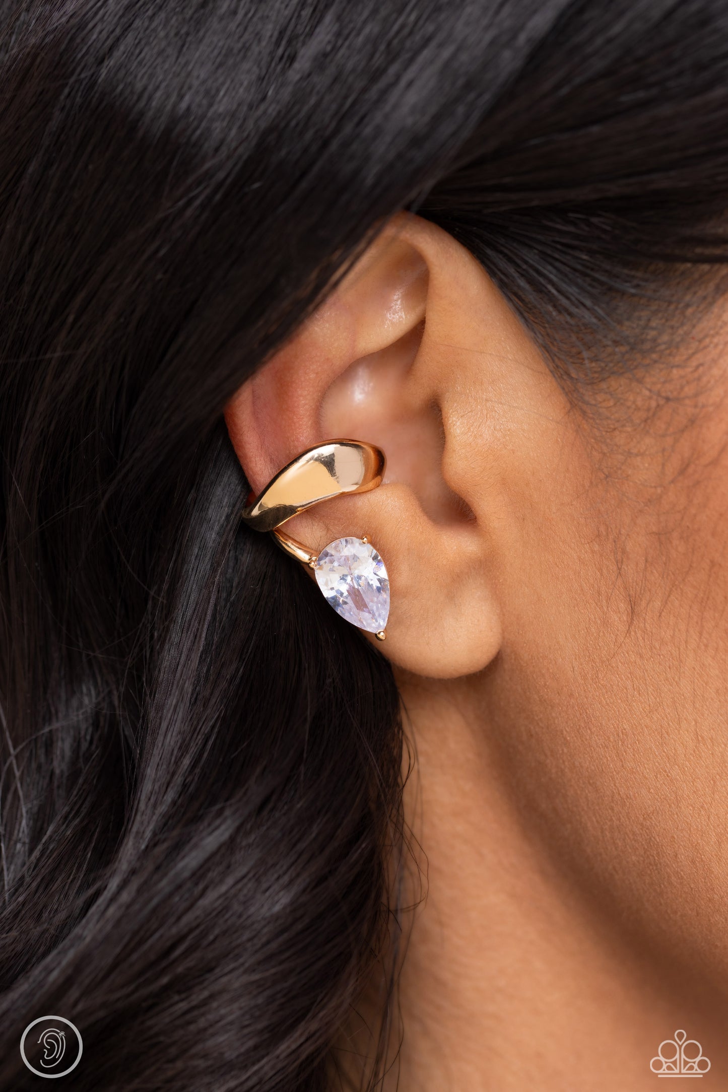 Paparazzi Accessories: Twisting Teardrop Earrings